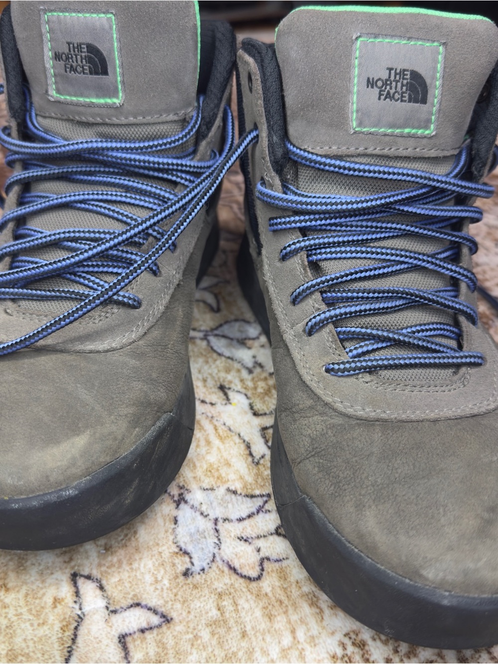 The North Face 7 Larimer Waterproof Mid Boot men’s